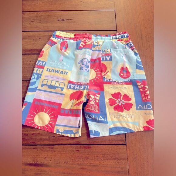 Fresh Prints of Bel-Air Aloha Print board Shorts - Multicolor; Size Medium - Picture 4 of 6